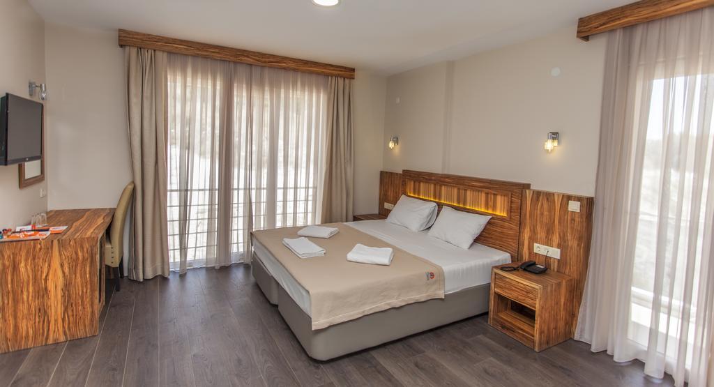 My Solmaz Hotel Чешме Екстер'єр фото